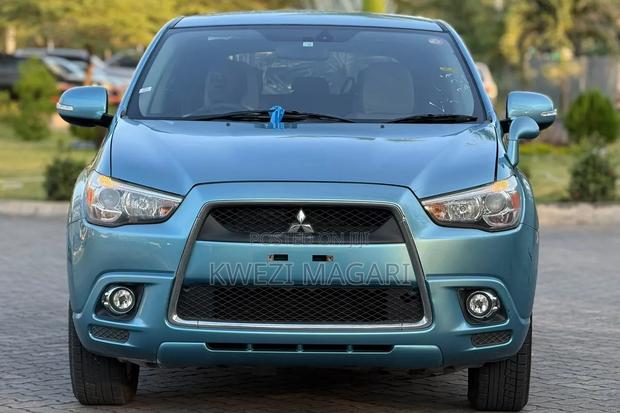 Mitsubishi RVR 2.0 2011 Blue