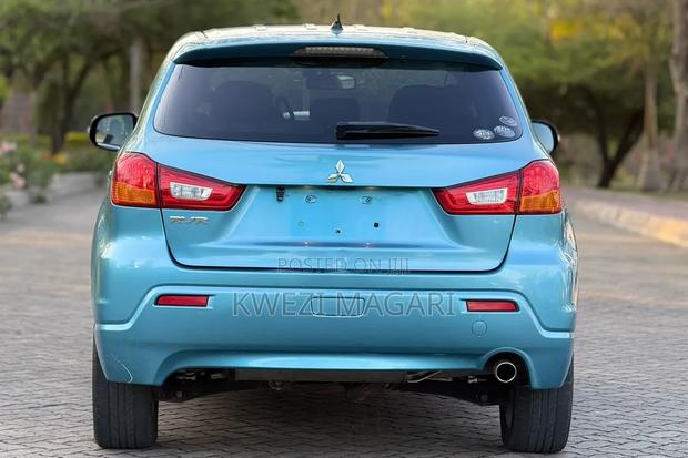 Mitsubishi RVR 2.0 2011 Blue