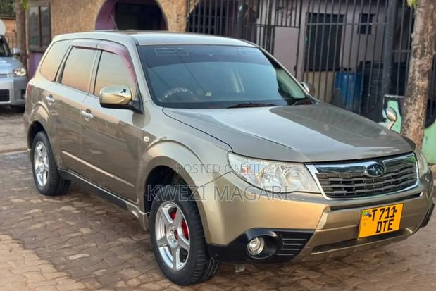 Subaru Forester 2008 Gold