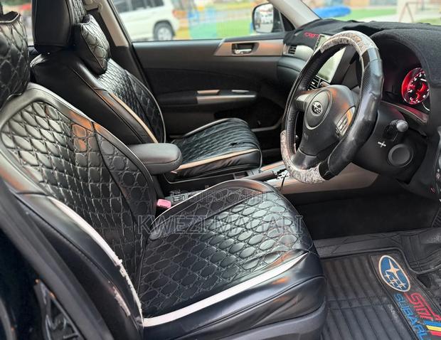 Subaru Forester 2011 Black