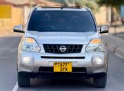 Nissan X-Trail 2010 Gold for sale