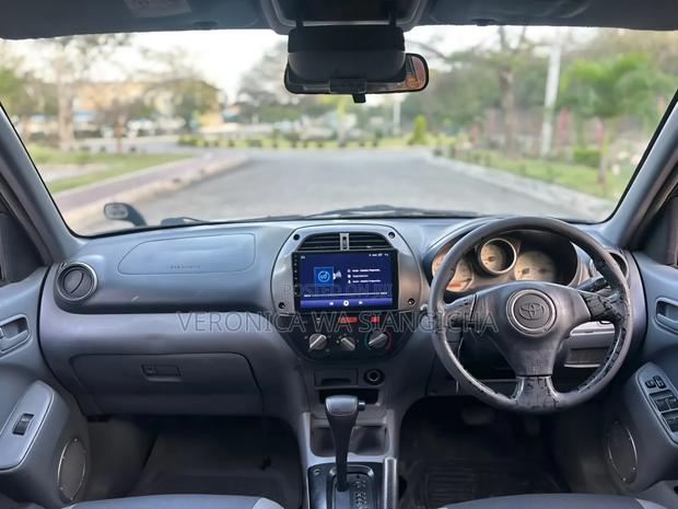 Toyota RAV4 2001 Black