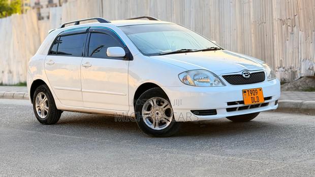 Toyota Corolla RunX 2003 White