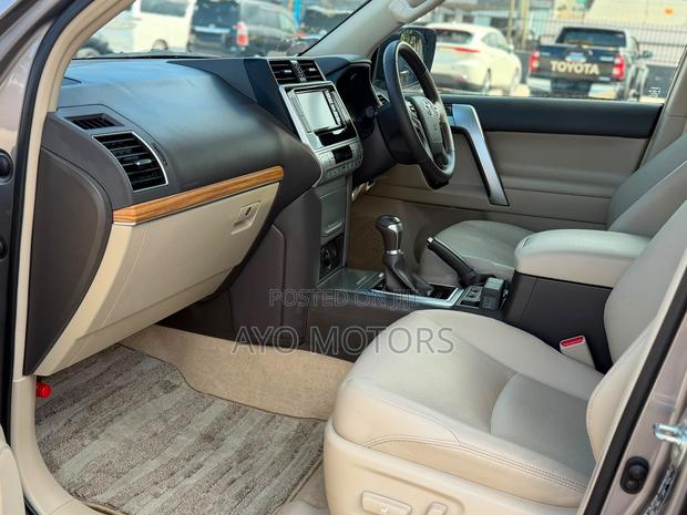 Toyota Land Cruiser Prado 4.0 Petrol TX 2022 Brown