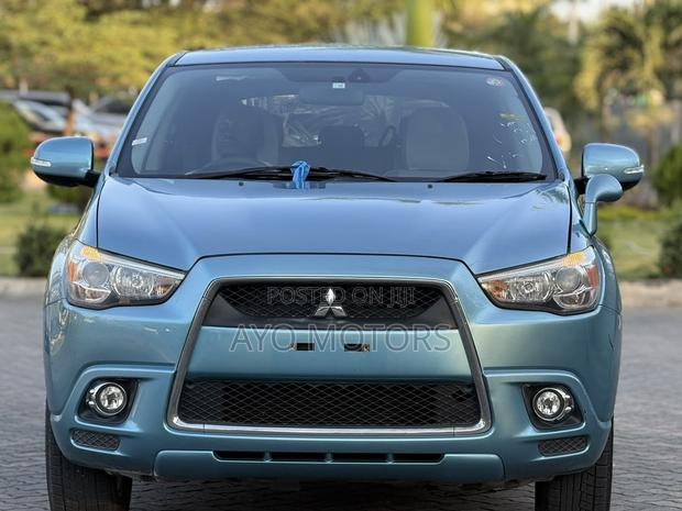 Mitsubishi RVR 2.0 2011 Blue