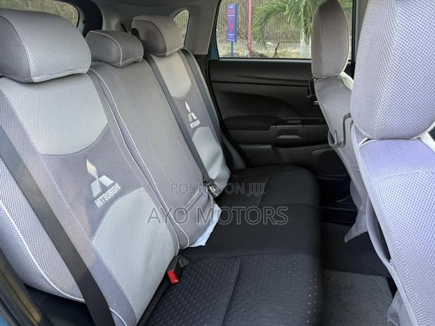 Mitsubishi RVR 2.0 2011 Blue