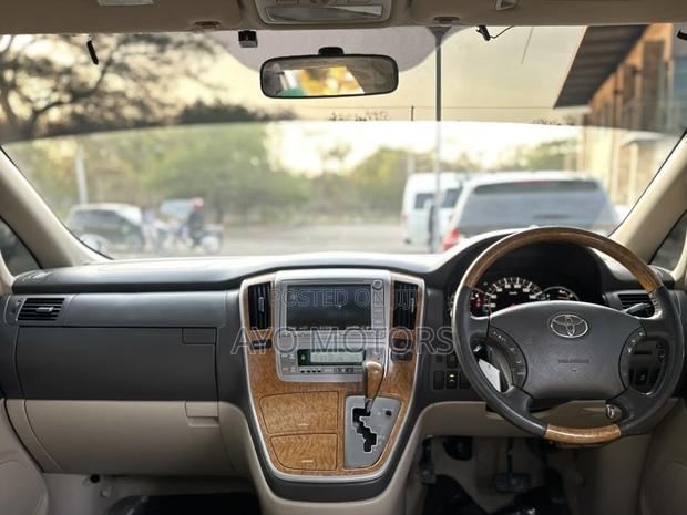 Toyota Alphard 2007 White