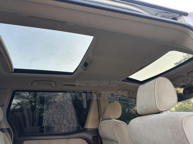 Toyota Alphard 2007 White