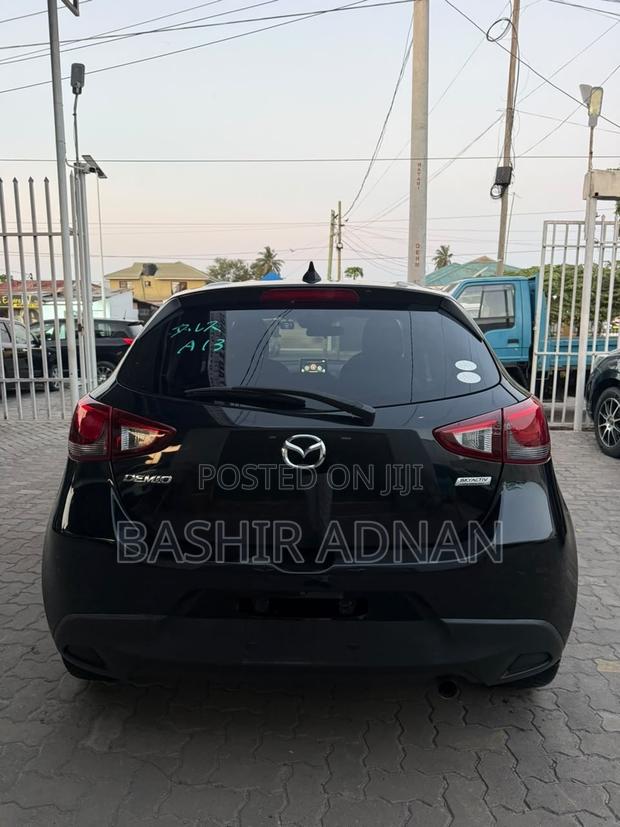 Mazda Demio 2015 Black