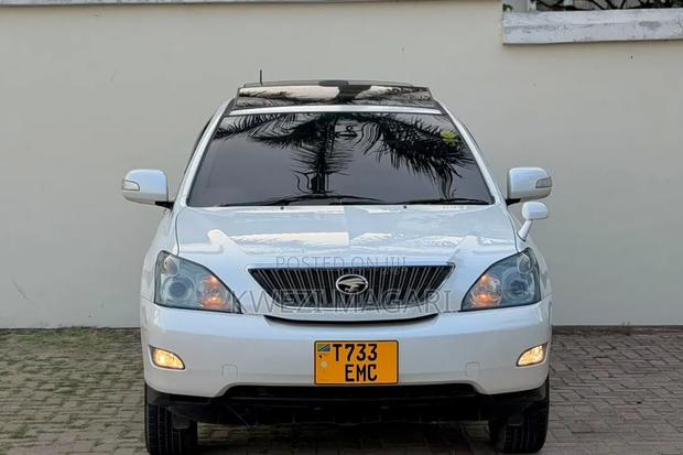 Toyota Harrier 2009 White