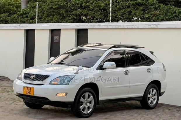 Toyota Harrier 2009 White