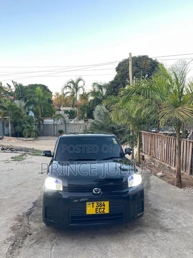 Toyota Rumion 1.5 FWD 2023 Black