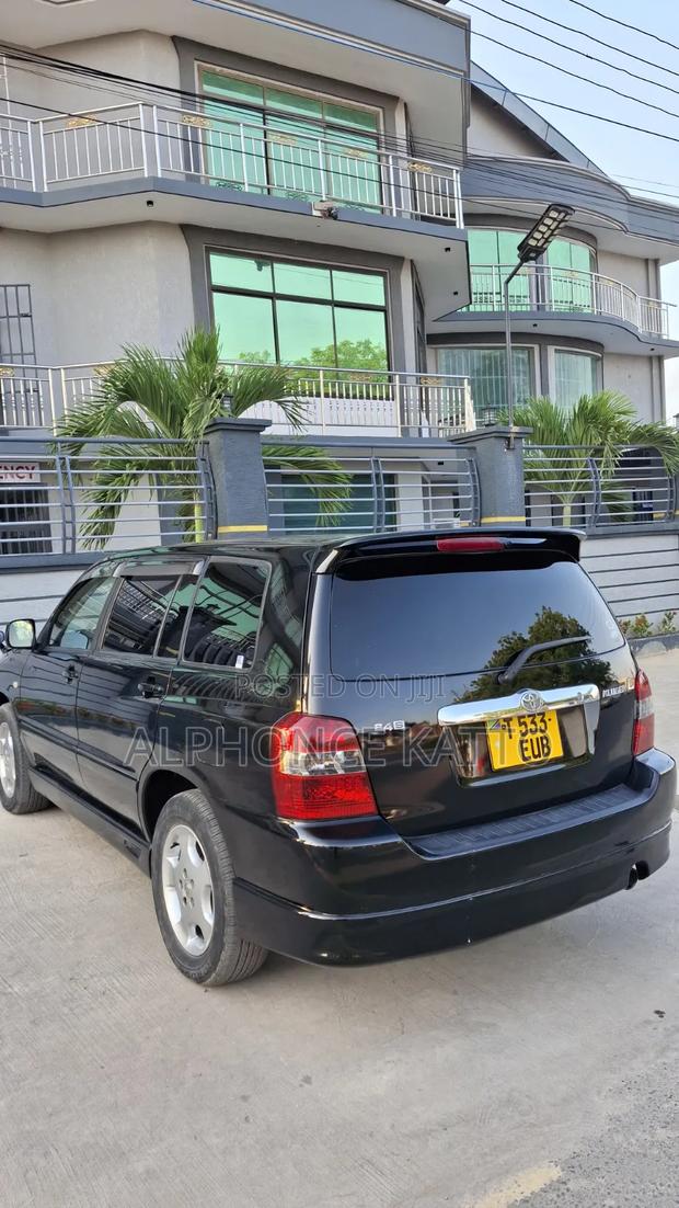 Toyota Kluger 2006 Black