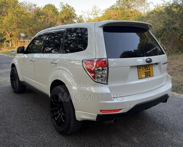 Subaru Forester 2008 White