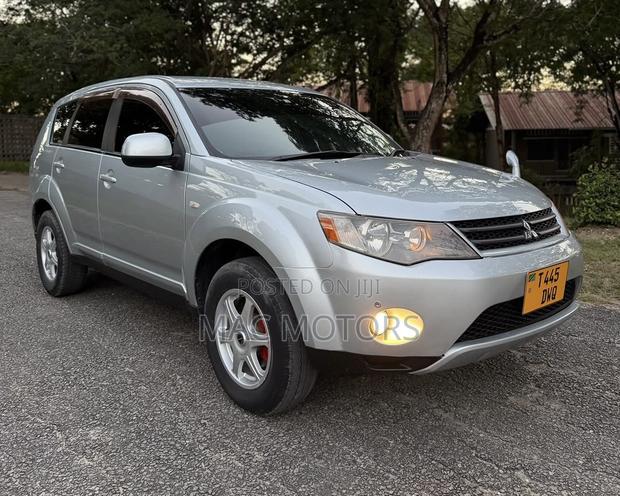 Mitsubishi Outlander 2009 Black