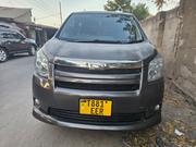 Toyota Noah 2008 Gray for sale