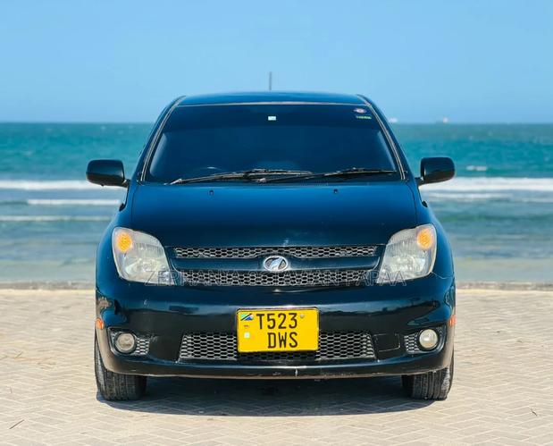 Toyota IST 2006 Black