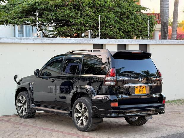Toyota Land Cruiser Prado 3.0 D-4D 3dr 2007 Black