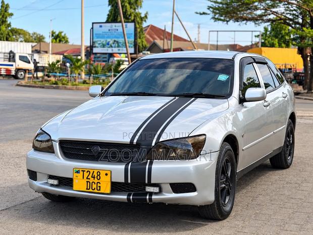 Toyota Altezza 2004 Silver