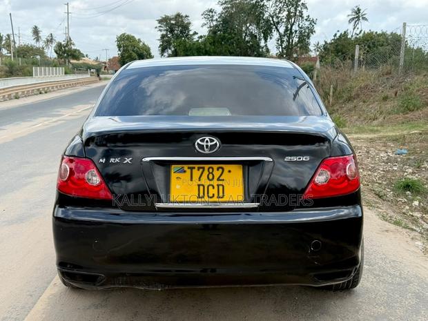 Toyota Mark X 2005 Black