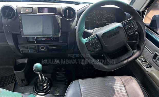 Toyota Land Cruiser 76 Series 2024 Green
