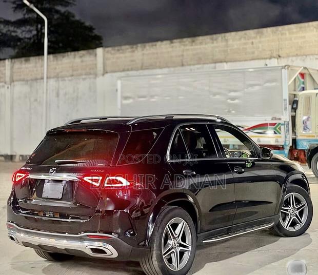 Mercedes-Benz GLE-Class GLE 400d 4MATIC 2021 Black