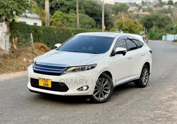 Toyota Harrier 2015 Pearl