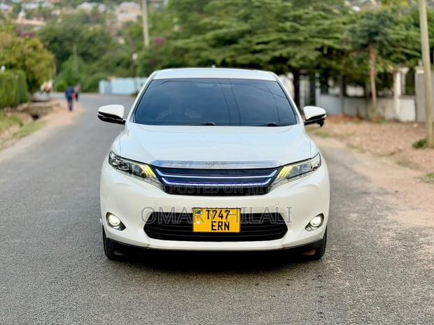 Toyota Harrier 2015 Pearl