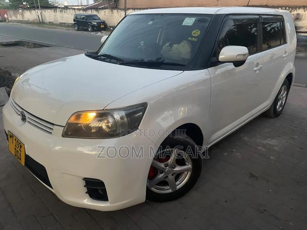 Toyota Corolla Rumion 2007 Pearl