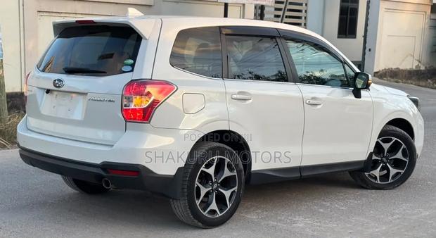 Subaru Forester 2015 White