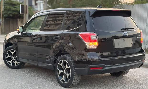 Subaru Forester 2015 Black