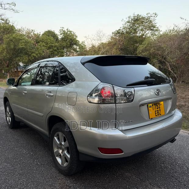 Toyota Harrier 2007 Silver