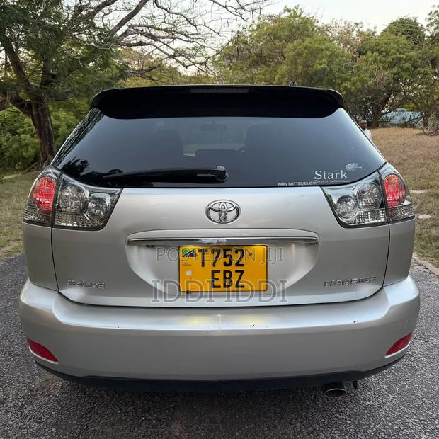 Toyota Harrier 2007 Silver
