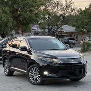 Toyota Harrier 2.0 2016 Black for sale