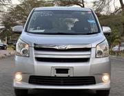 Toyota Noah 2008 Silver for sale