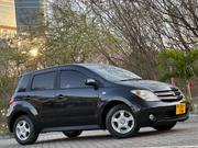 Toyota IST 2003 Black for sale