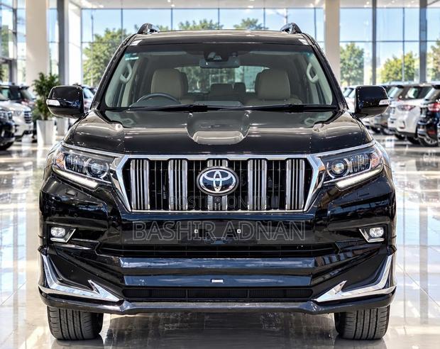 Toyota Land Cruiser Prado 2.8 2023 Black