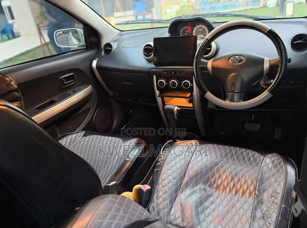 Toyota IST 2005 White