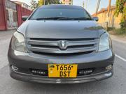 Toyota IST 2005 Gray for sale