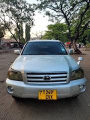 Toyota Kluger 2003 Silver for sale