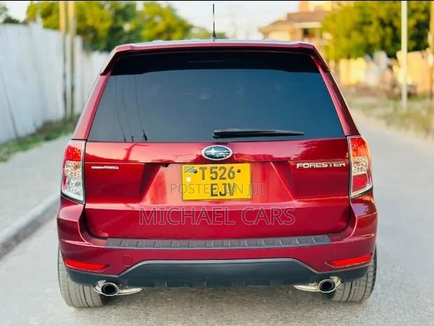 Subaru Forester 2011 Red
