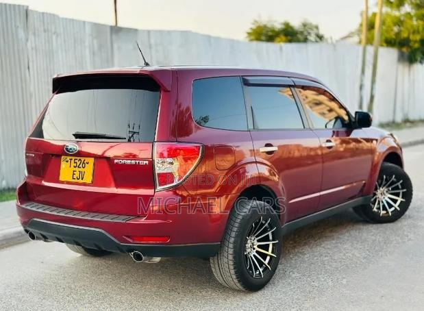 Subaru Forester 2011 Red