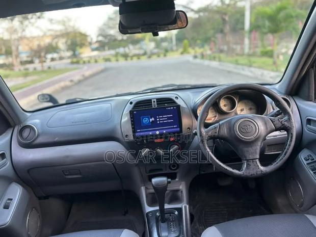 Toyota RAV4 2001 Black