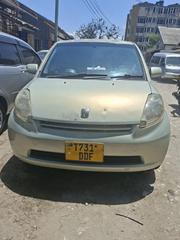 Toyota Passo 2005 Gold for sale