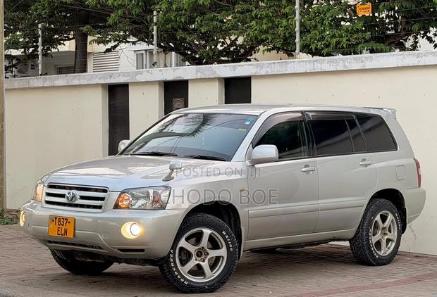 Toyota Kluger 2004 Silver