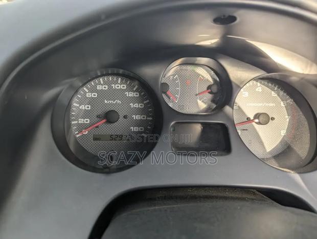Toyota RAV4 1999 Silver