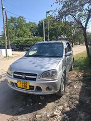 Suzuki Swift 2003 Silver for sale