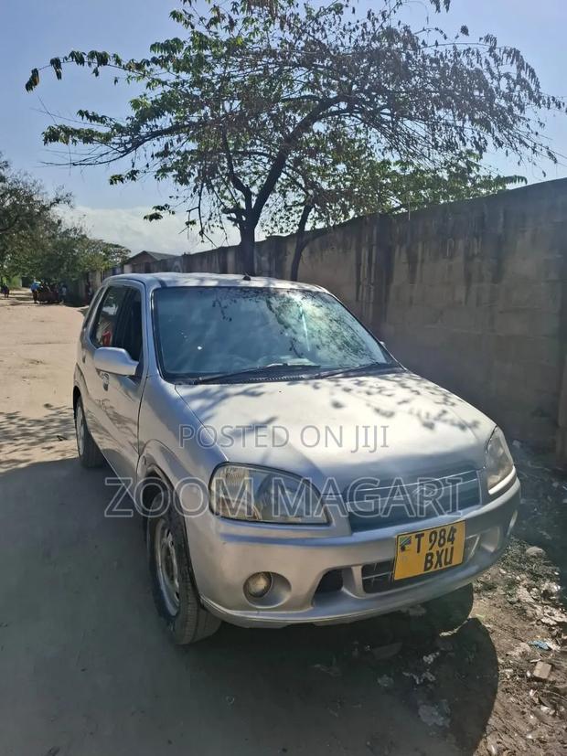 Suzuki Swift 2003 Silver