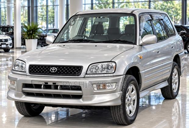 Toyota RAV4 Base FWD 1999 Silver