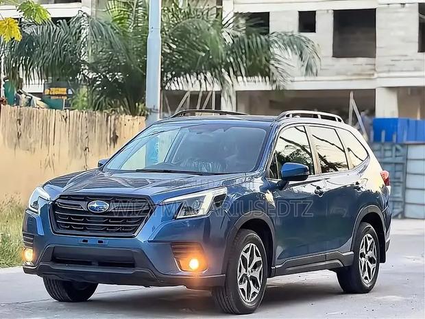 Subaru Forester Premium AWD 2023 Purple